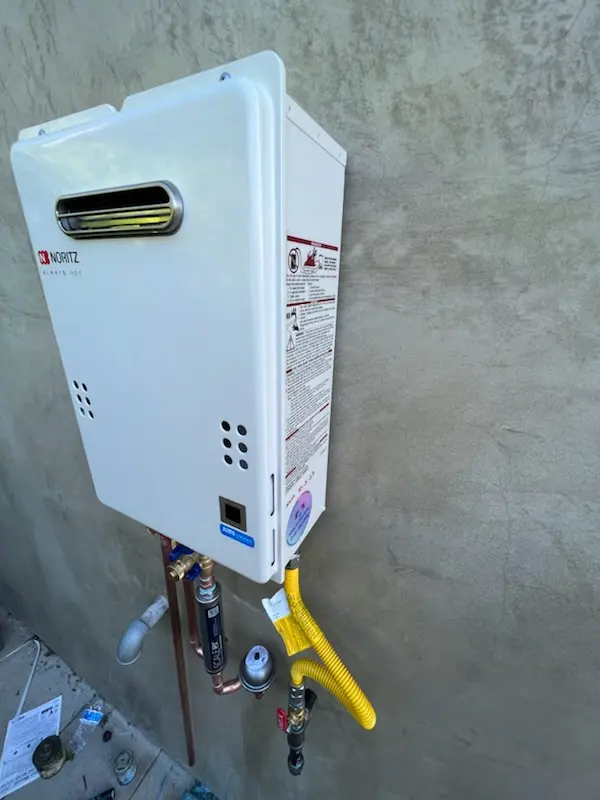 Tankless water heater installation for Cedar Heights homes